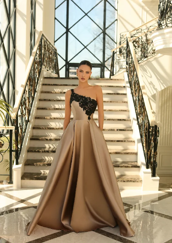 Stormi Gown Elegant evening unclassified dresses