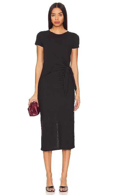 Velvet by Graham & Spencer Darcy Dress in Black Breathable unclassified dresses