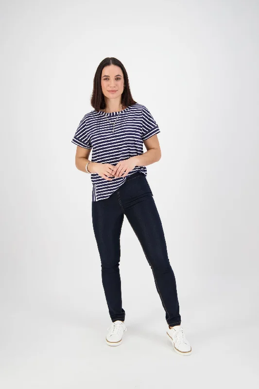 Vassalli Pull On Jean with Contrast Stitching 230CS High-Rise Embroidered Shorts